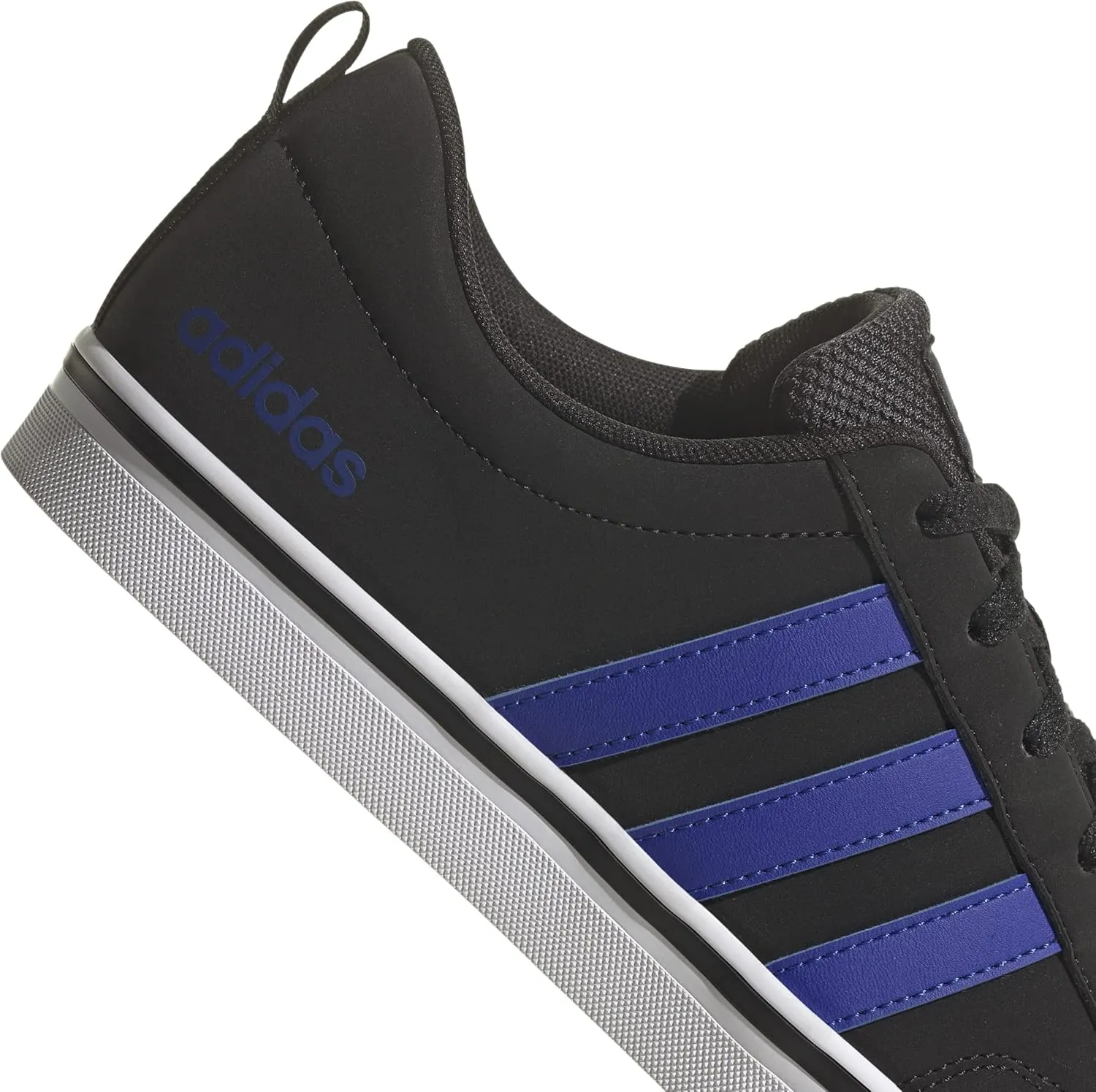 adidas Men's Sneaker