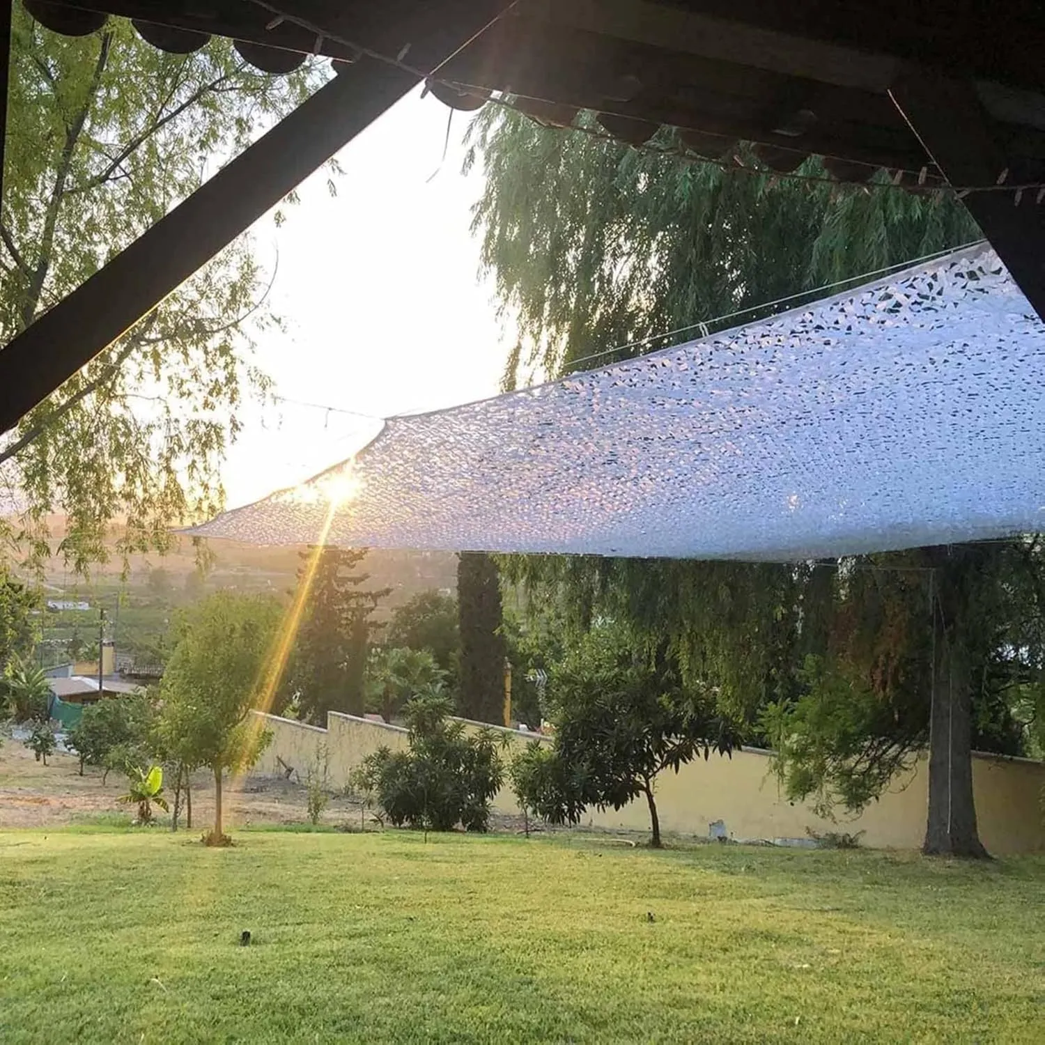 Anti-UV Camouflage Net,Breathable Camo Net,Quick Dry Mesh Tarp,Courtyards Sunblock Shade Net,Army Blinds Nets,for Camping,Backdrop Decoration,Hunting Shooting,1.5x3m(5 * 10ft)