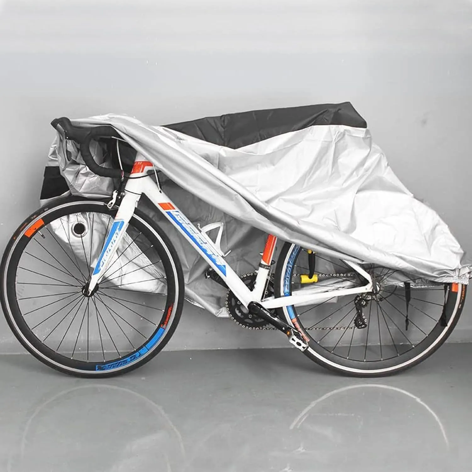 Bike Cover Oxford Cloth dustproof, Rainproof and UV-Proof Mountain Bike/Road Bike with Keyhole Storage Bag