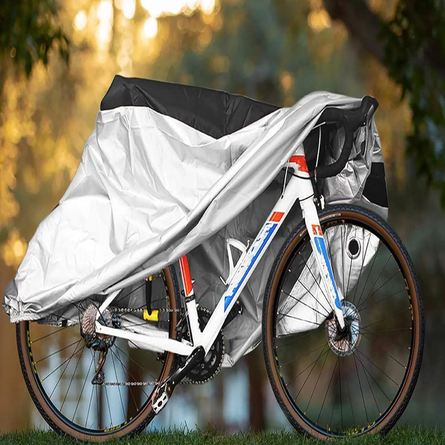 Bike Cover Oxford Cloth dustproof, Rainproof and UV-Proof Mountain Bike/Road Bike with Keyhole Storage Bag