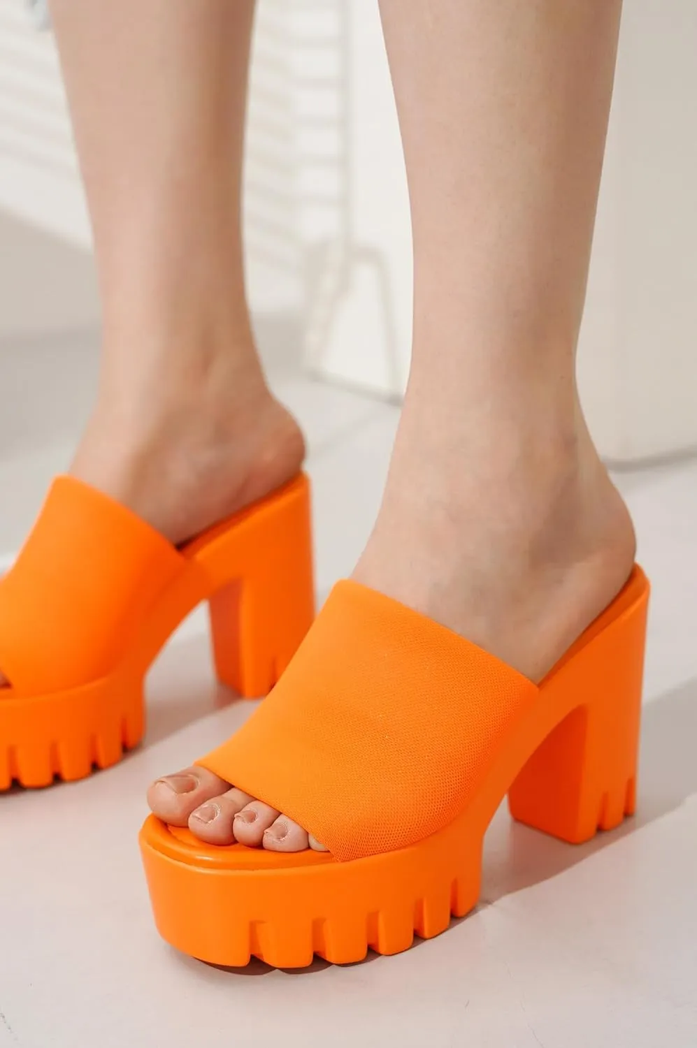 Cape Robbin Women's Round Toe Platform Sandals - Comfortable Block Heel Slip-On Summer Sandals (Echoya)