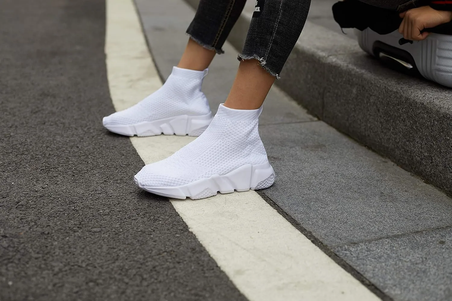 Casbeam Men's Running Knit Comfortable Lightweight Breathable Casual Sports Shoes Fashion Sneakers Slip-On Walking Shoes