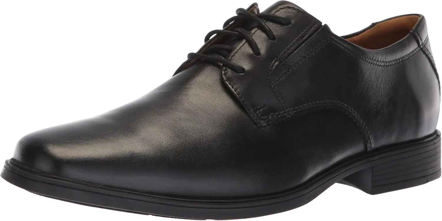 Clarks Men's Tilden Plain II Oxford
