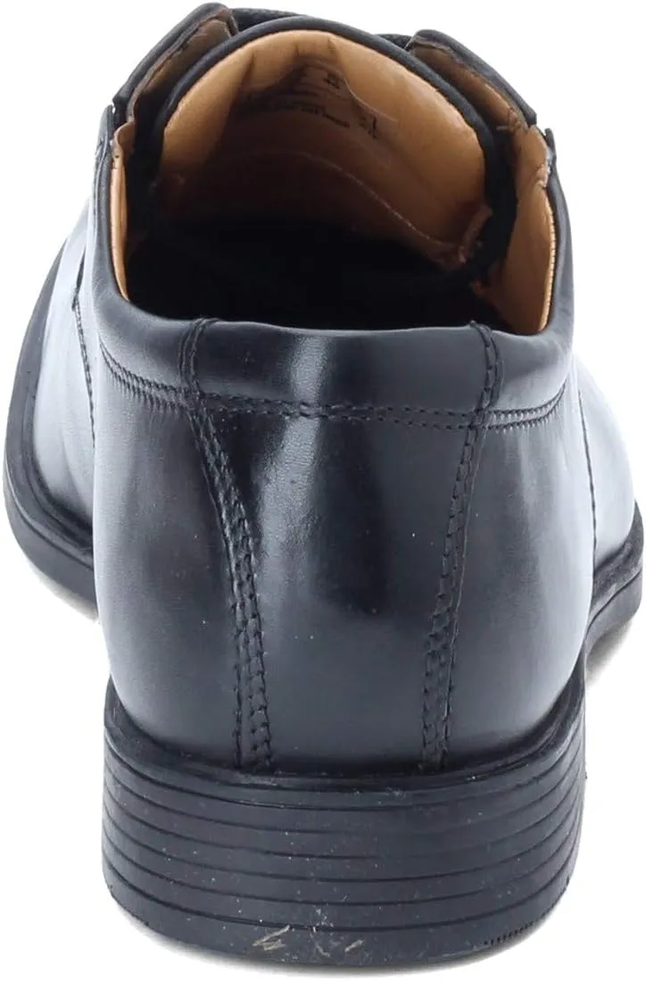 Clarks Men's Tilden Plain II Oxford