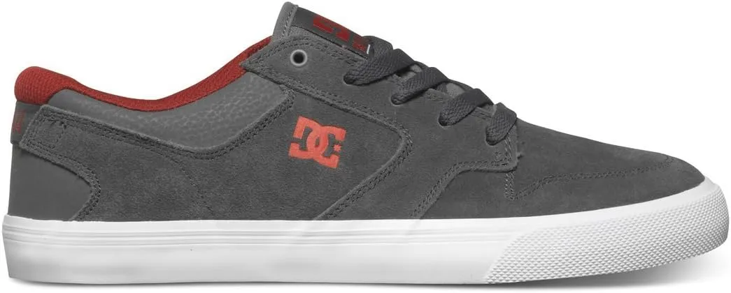 DC Men's Nyjah Vulcanized Sneaker