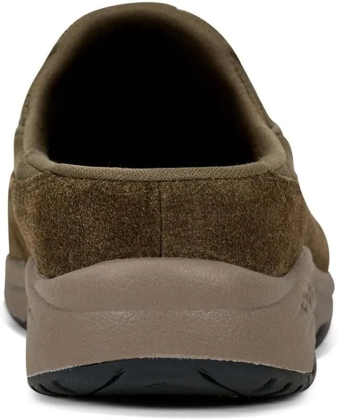 Easy Spirit Women's Traveltime 675 Clog