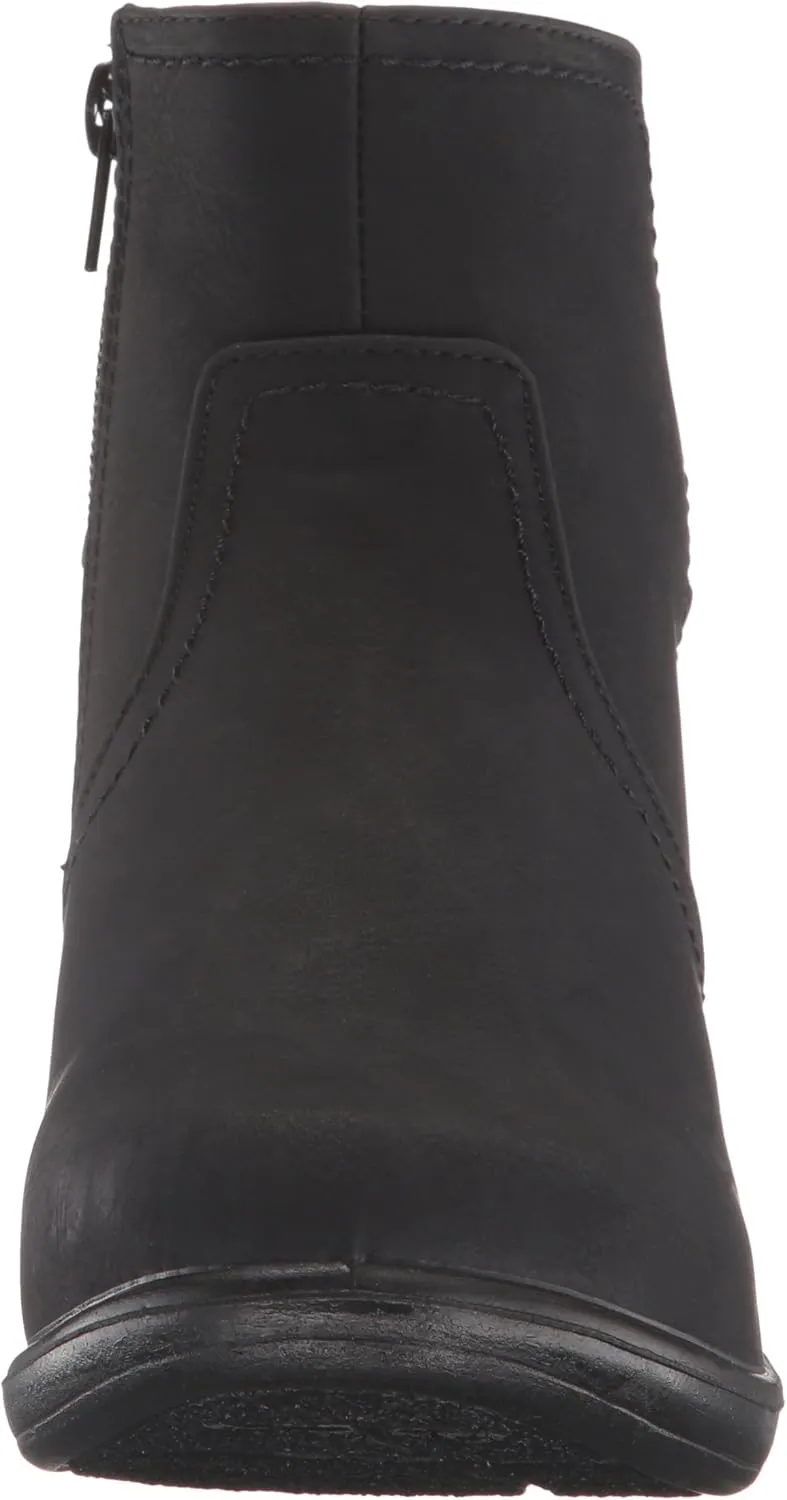 Easy Street Women's Dawnta Ankle Bootie