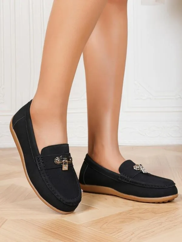 ELEGANT & COMFORTABLE CHAIN-DECOR SLIP-ON SHOES