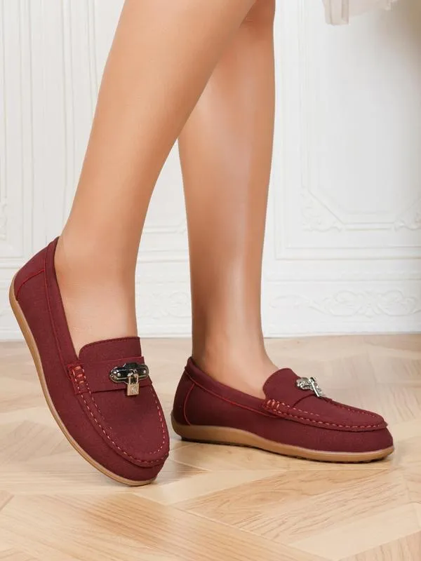ELEGANT & COMFORTABLE CHAIN-DECOR SLIP-ON SHOES