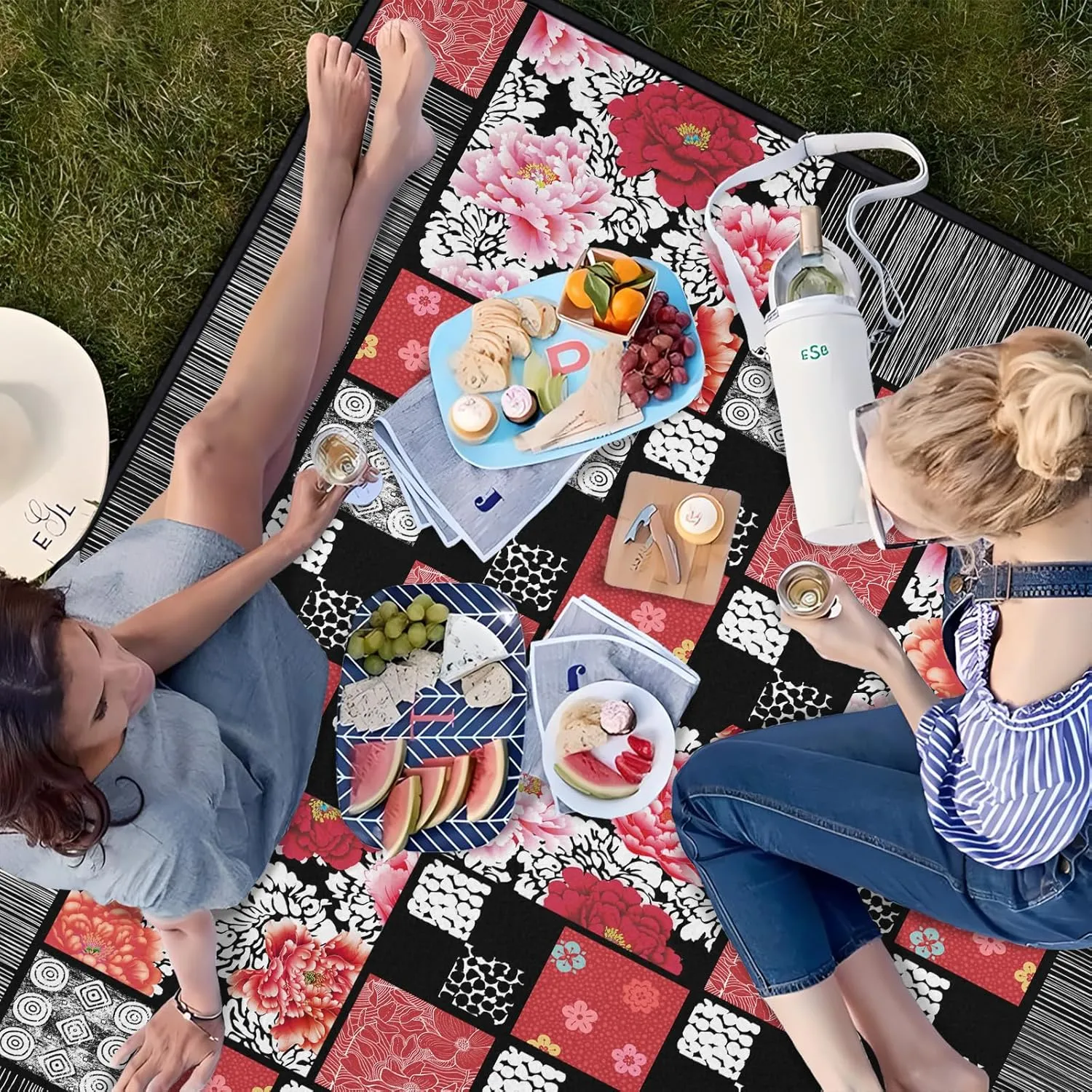 Floral Picnic Blankets Waterproof Foldable, 60″X80″ Peony Thick Picnic Mat Outdoor Blanket for Grass, Modern Beach Blanket Sandproof Picnic Accessories for Camping Party Park Travel