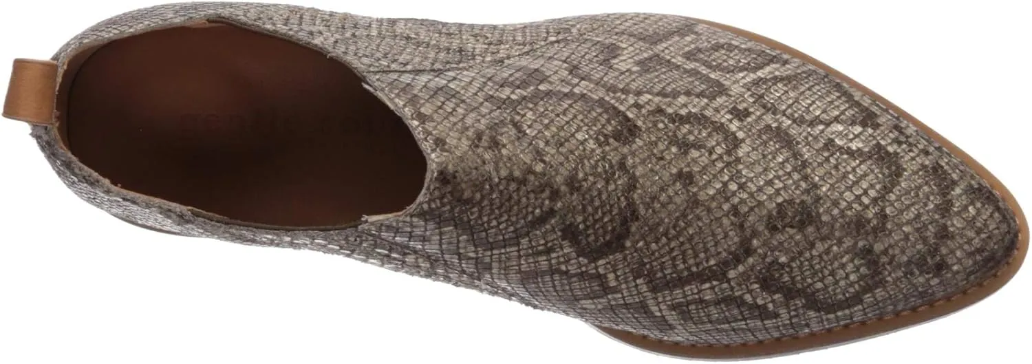 Gentle Souls by Kenneth Cole Women's Neptune Chelsea 2 Wentern Ankle Bootie