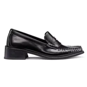 G.H. Bass Women's Whitney Heel Loafer Black Leather