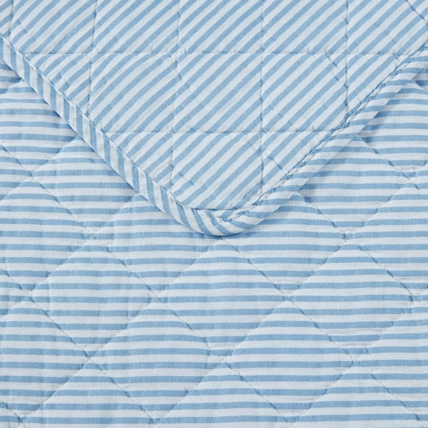 Laura Ashley - Quilt Set, Super Soft Bedding with Matching Sham, Casual Home Decor (Oxford Stripe Blue, Full/Queen)