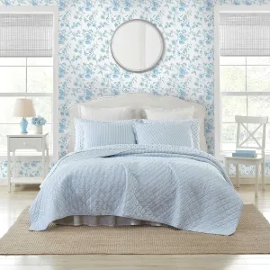 Laura Ashley - Quilt Set, Super Soft Bedding with Matching Sham, Casual Home Decor (Oxford Stripe Blue, King)