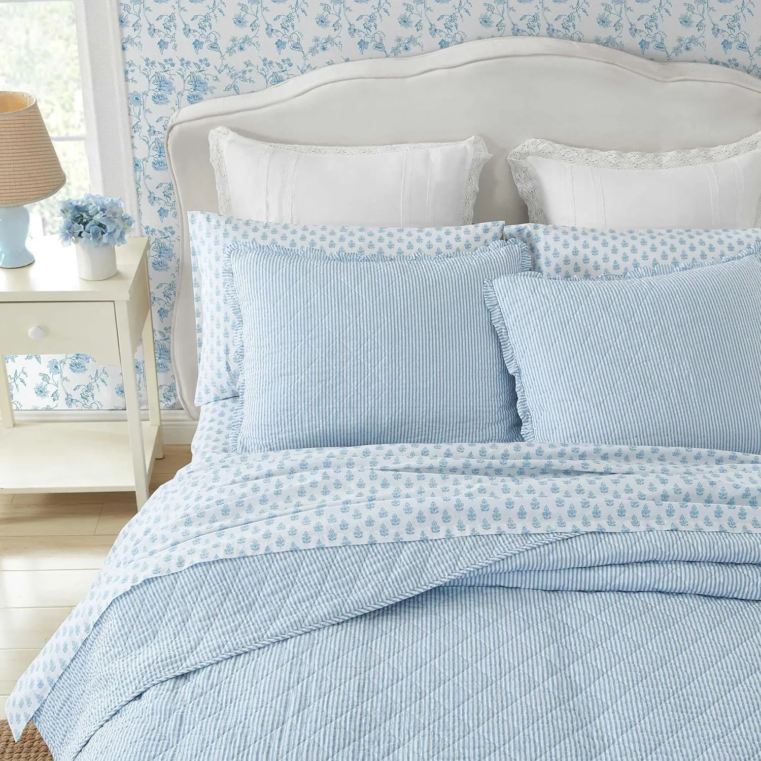 Laura Ashley - Quilt Set, Super Soft Bedding with Matching Sham, Casual Home Decor (Oxford Stripe Blue, King)