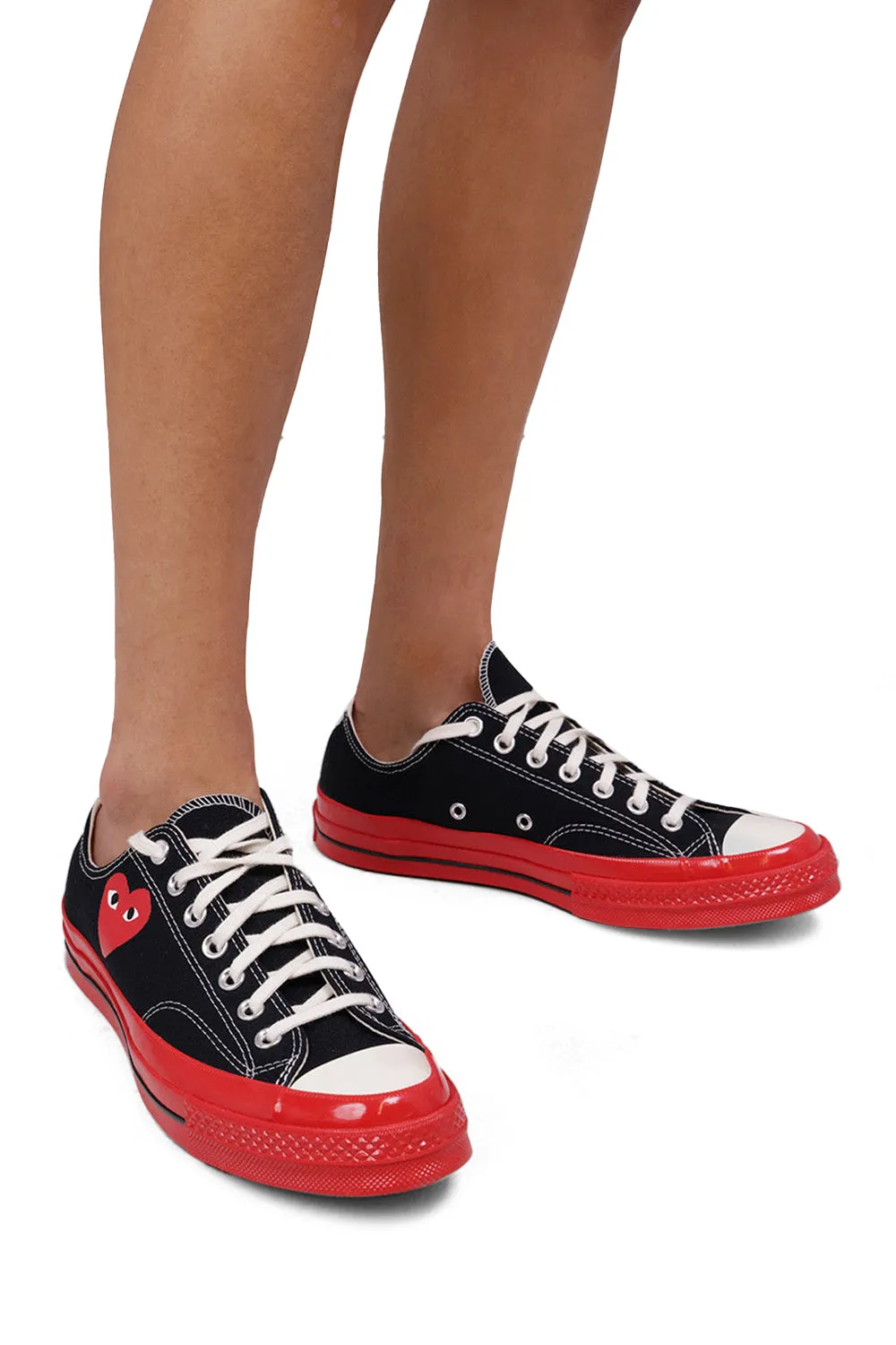 LOW TOP HEART CONVERSE | BLACK