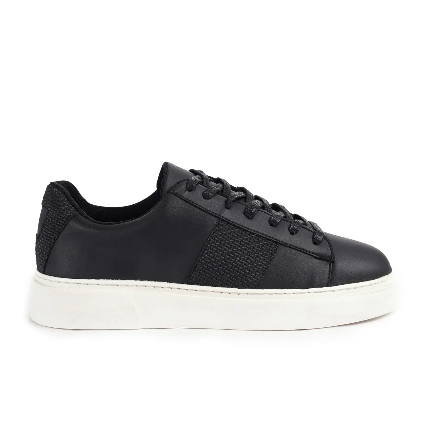 Low Top Laced Sneaker