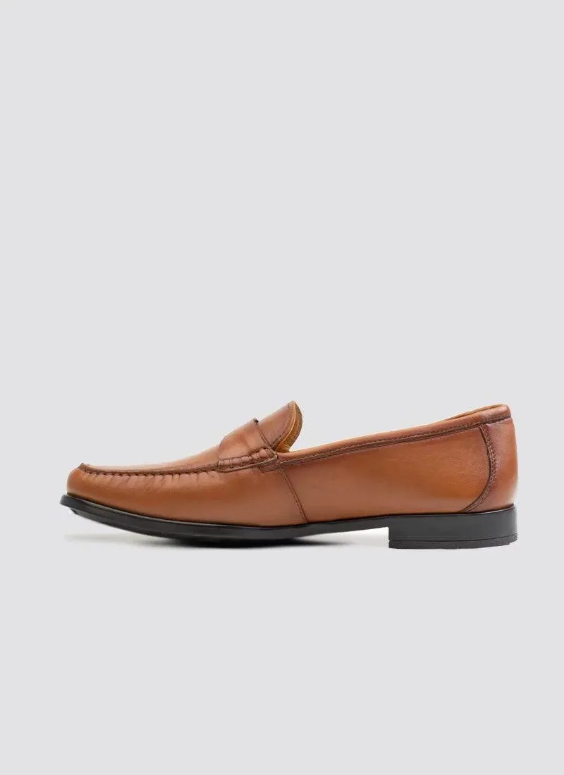 Macklin Loafer