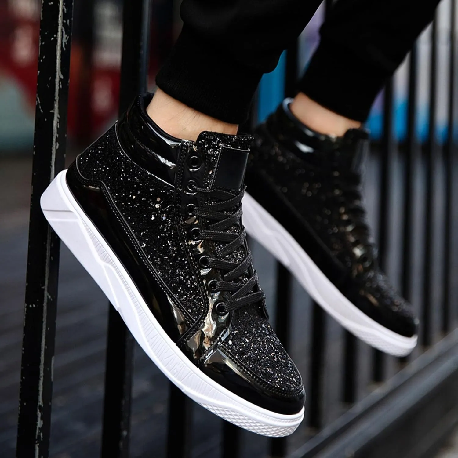Men's Fashion Bright Leather with Sequin Thick Soled High Top Casual Shoes Comfortable Sneakers Shoes Men Classic Leather Sneaker