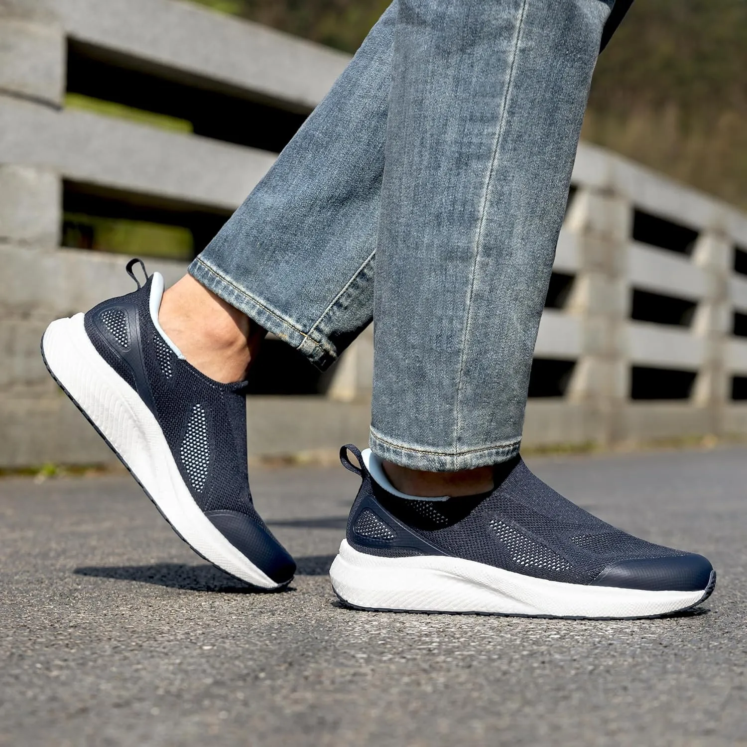 Men's Hands-Free Slip On Walking Shoes Laceless Comfortable Tennis Sneakers