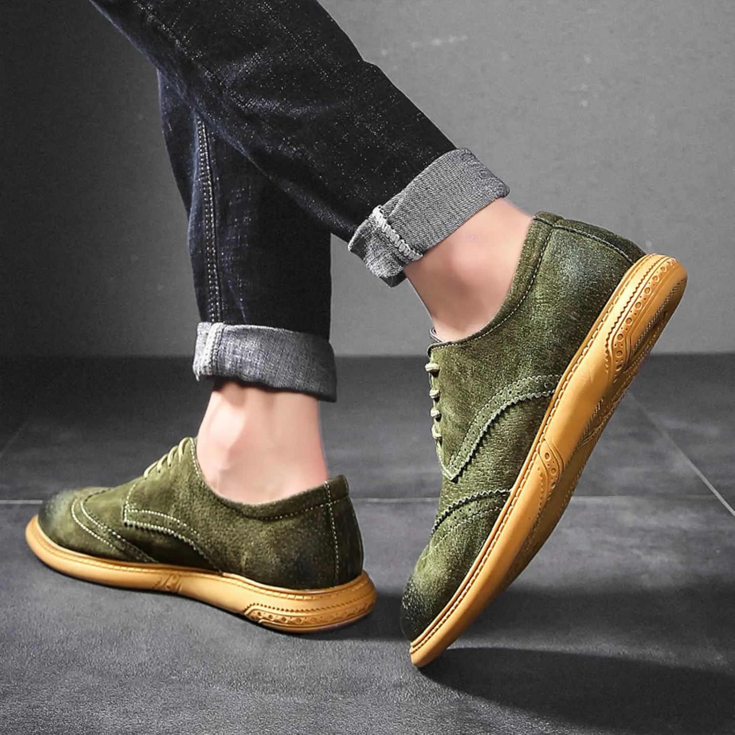 Men's Oxfords Suede Low Heel Fashion Classic Round-Toe Lace Up Wing Tips Business Dress Leather Derby Shoes Casual Comfortable Formal Work Wedding Shoes for Men