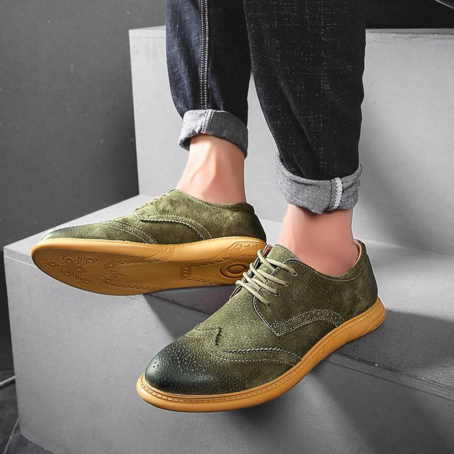 Men's Oxfords Suede Low Heel Fashion Classic Round-Toe Lace Up Wing Tips Business Dress Leather Derby Shoes Casual Comfortable Formal Work Wedding Shoes for Men