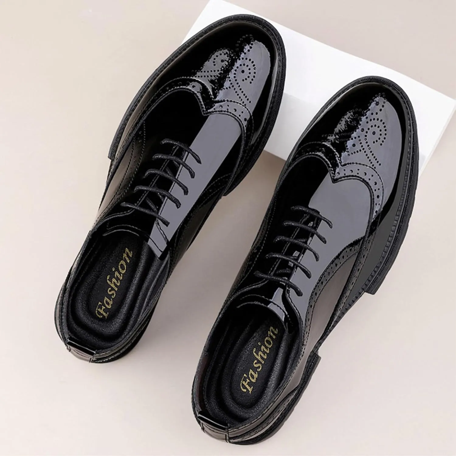 Men's Patent Leather Wingtips Carved Brogue Derby Shoes Classic Round Toe Lace Up Thick Sole Dress Oxfords Breathable Handmade Formal Business Shoes