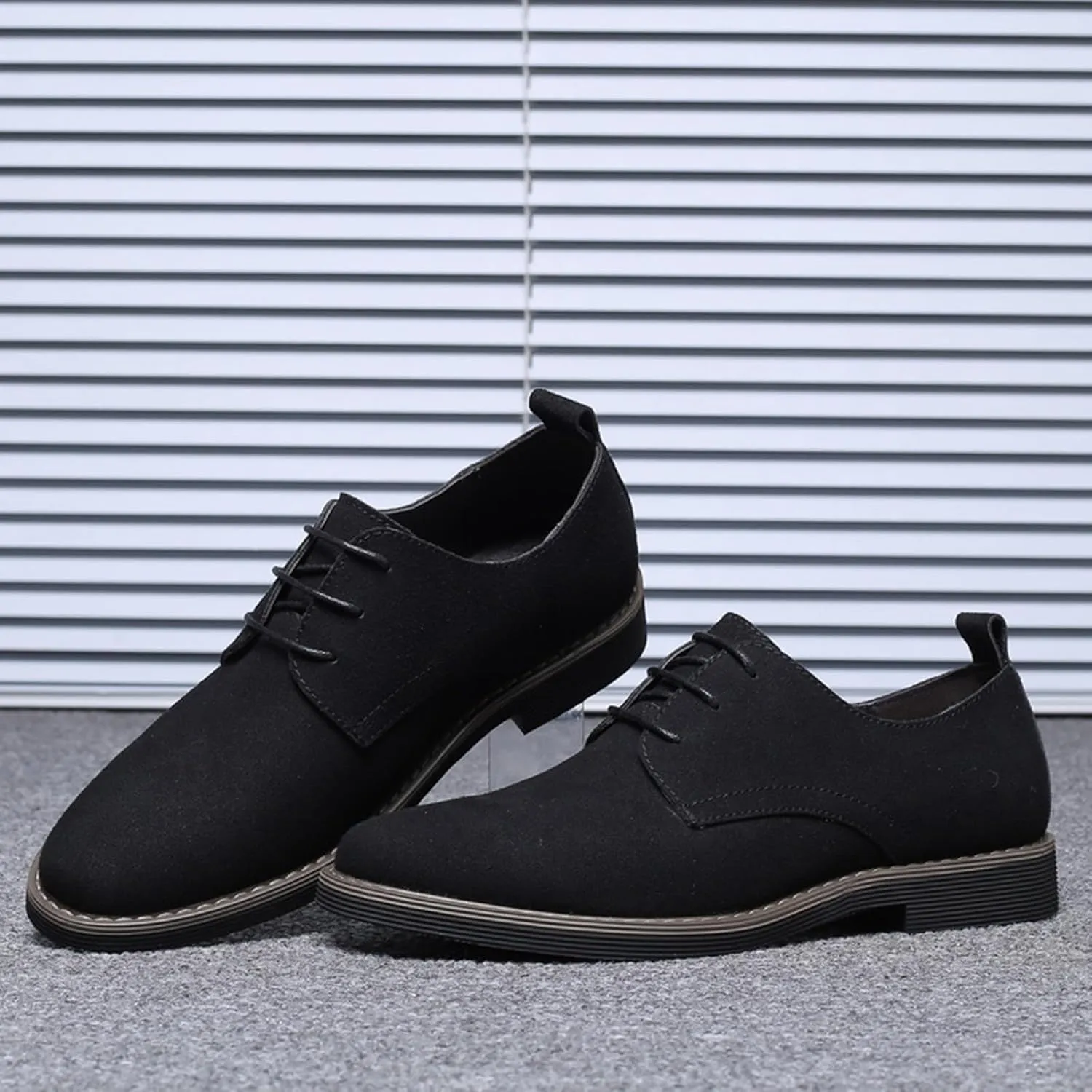 Men's Suede Dress Oxfords Shoes Fashion Hand Stitched Round-Toe Lace up Low Top Nubuck Leather Casual Shoes Classic Business Formal Derby Shoes