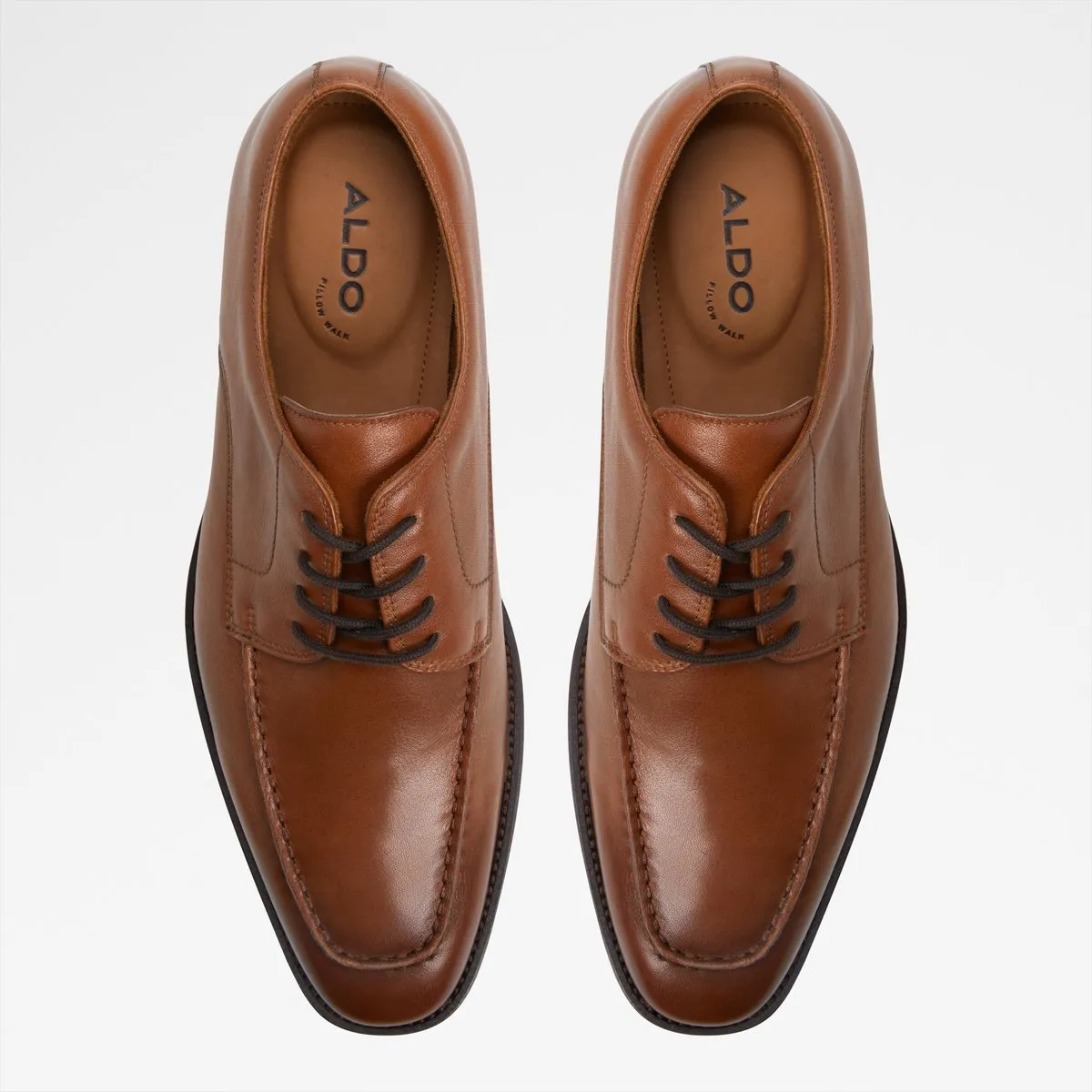 Montcourt Lace-Up Shoes