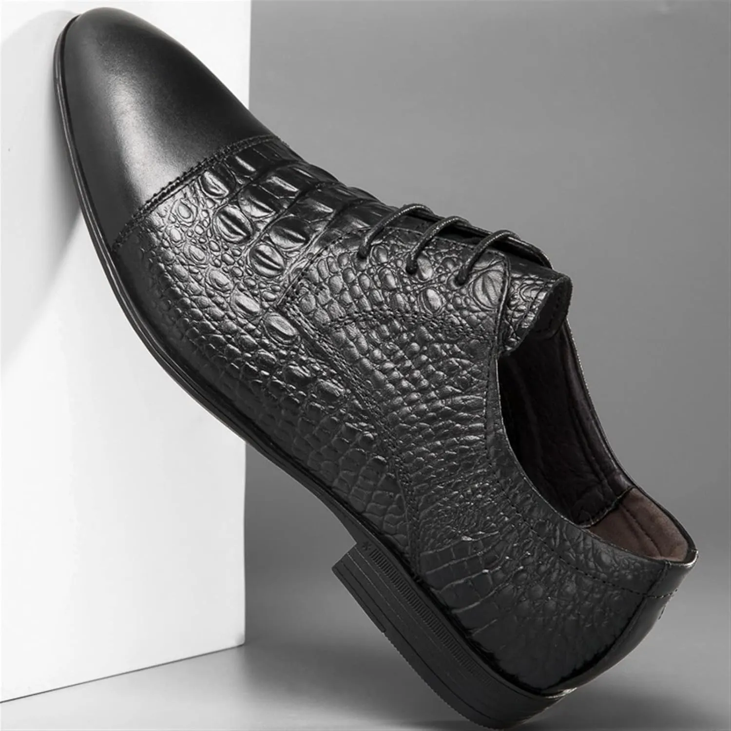 New Formal Shoes for Men Lace Up Crocodile Print Derby Shoes Round Cap Toe Leather Non Slip Rubber Sole Slip Resistant Low Top Block Heel Wedding