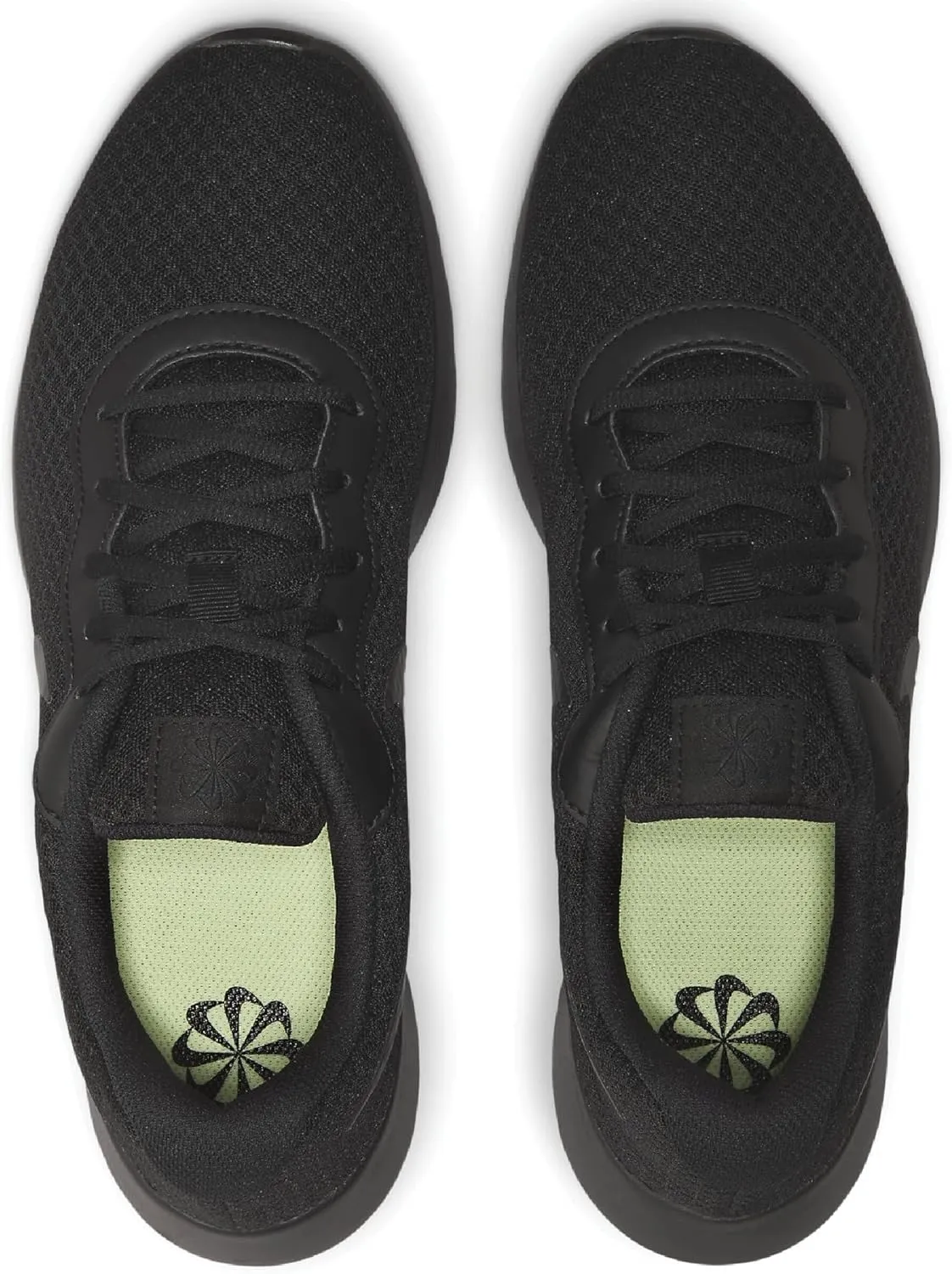 NIKE Men's Low-Top Sneaker