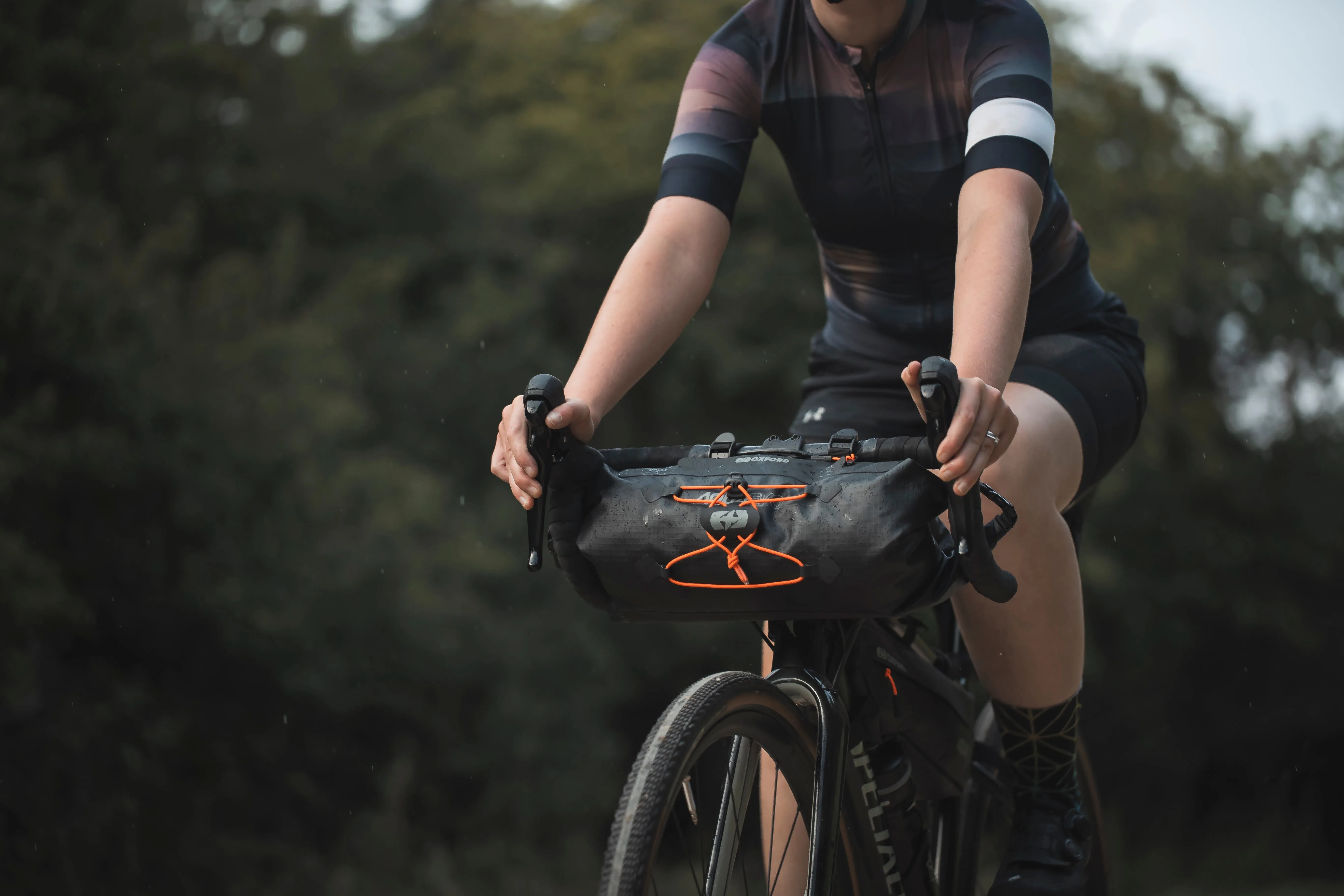 Oxford Aqua Evo Adventure Handlebar Pack - Black