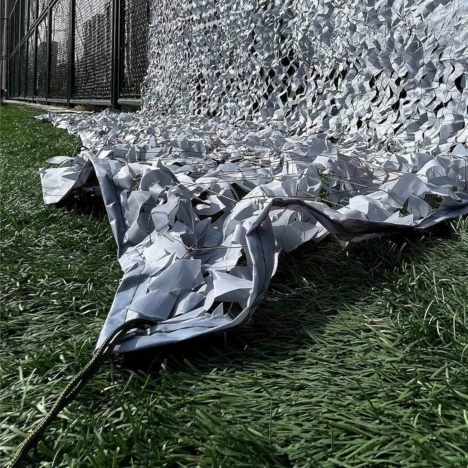 Professional Camouflage Net,Tear-Resistant Sunshade Net,3m4m5m6m7m8m9m10m Woodland Military Camo Netting, Gray Sunscreen Blinds Thickened Oxford Cloth,Grey-2x5m(6.6 * 16.4ft)