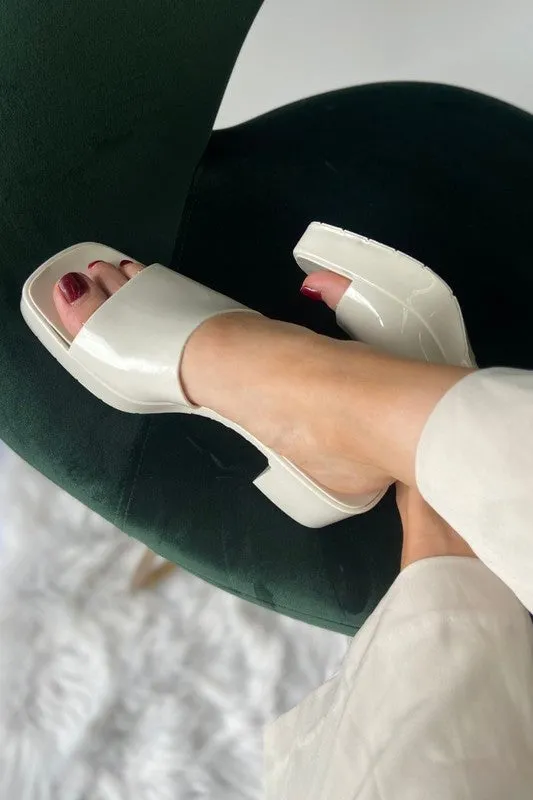 ROSE SLIP ON COMFORTABLE HEELS