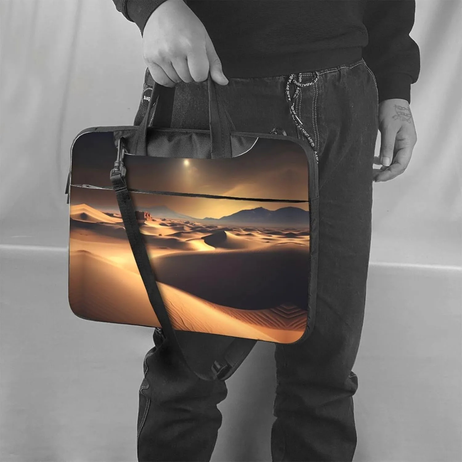 Sahara Desert pattern Ultra-thin portable shoulder laptop bag Stylish and Protective Shockproof soft lining