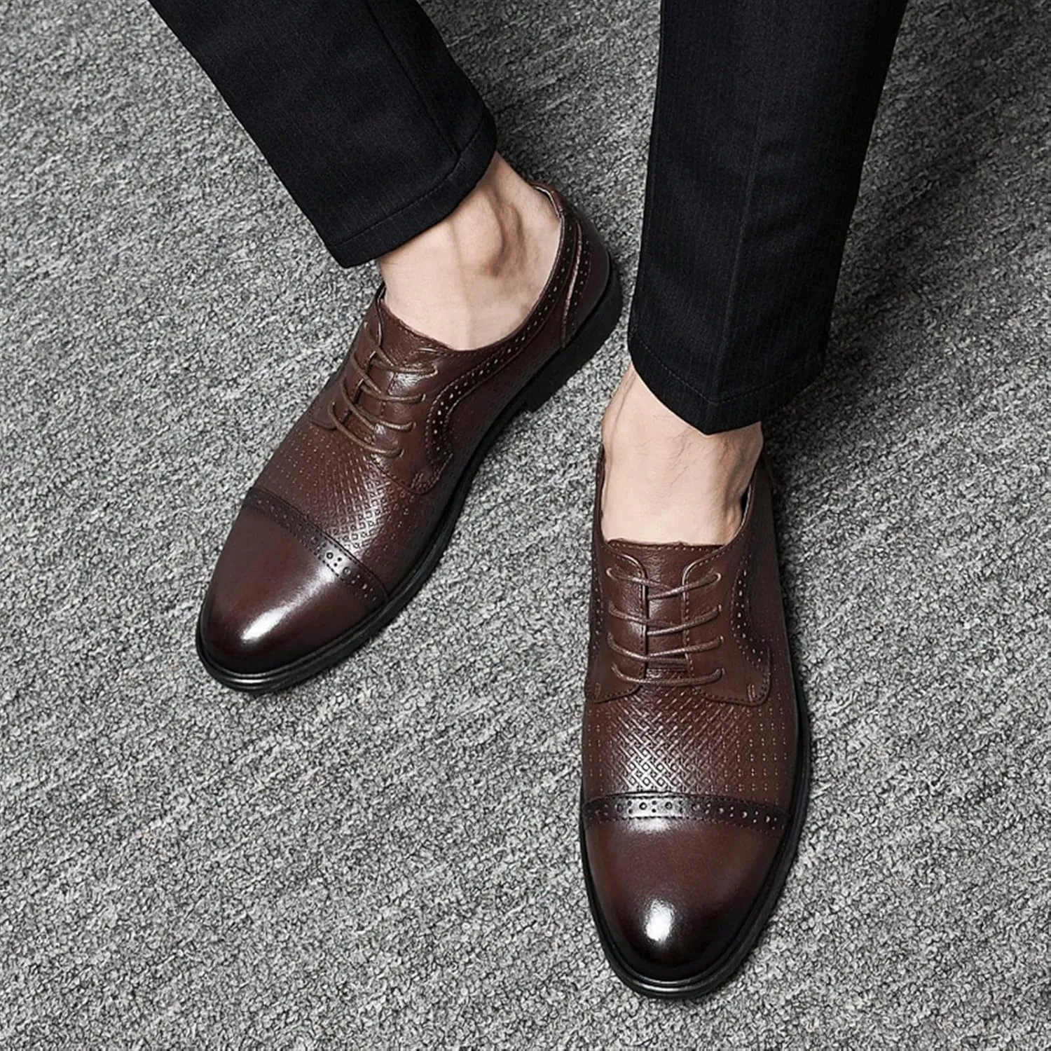 Single Season Oxford Dress Shoes for Men Lace Up Cap Toe Burnished Toe Derby Shoes Vegan Leather Rubber Sole Slip Resistant Block Heel Low Top Classic Very Popular Among Young People