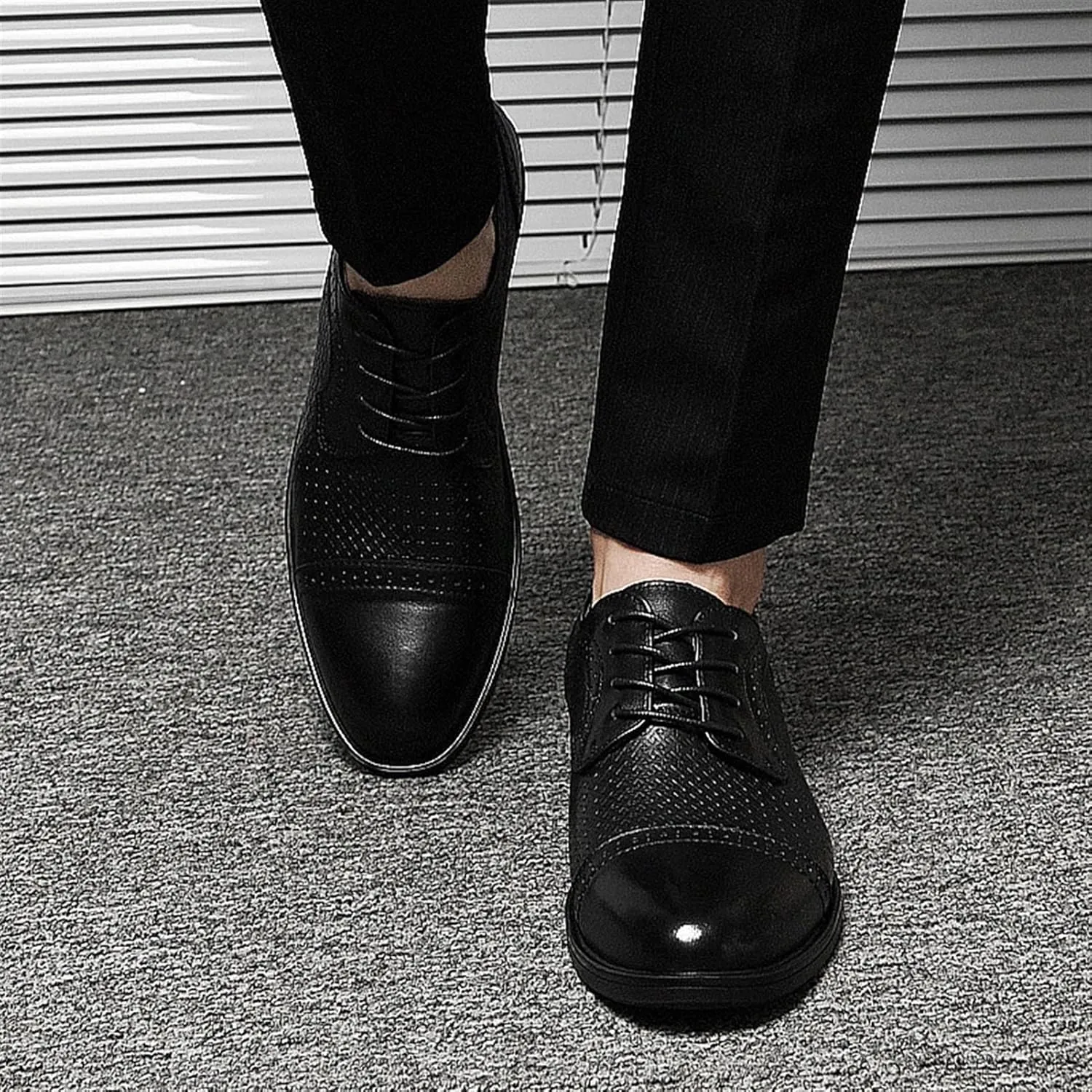 Single Season Oxford Dress Shoes for Men Lace Up Cap Toe Burnished Toe Derby Shoes Vegan Leather Rubber Sole Slip Resistant Block Heel Low Top Classic Very Popular Among Young People