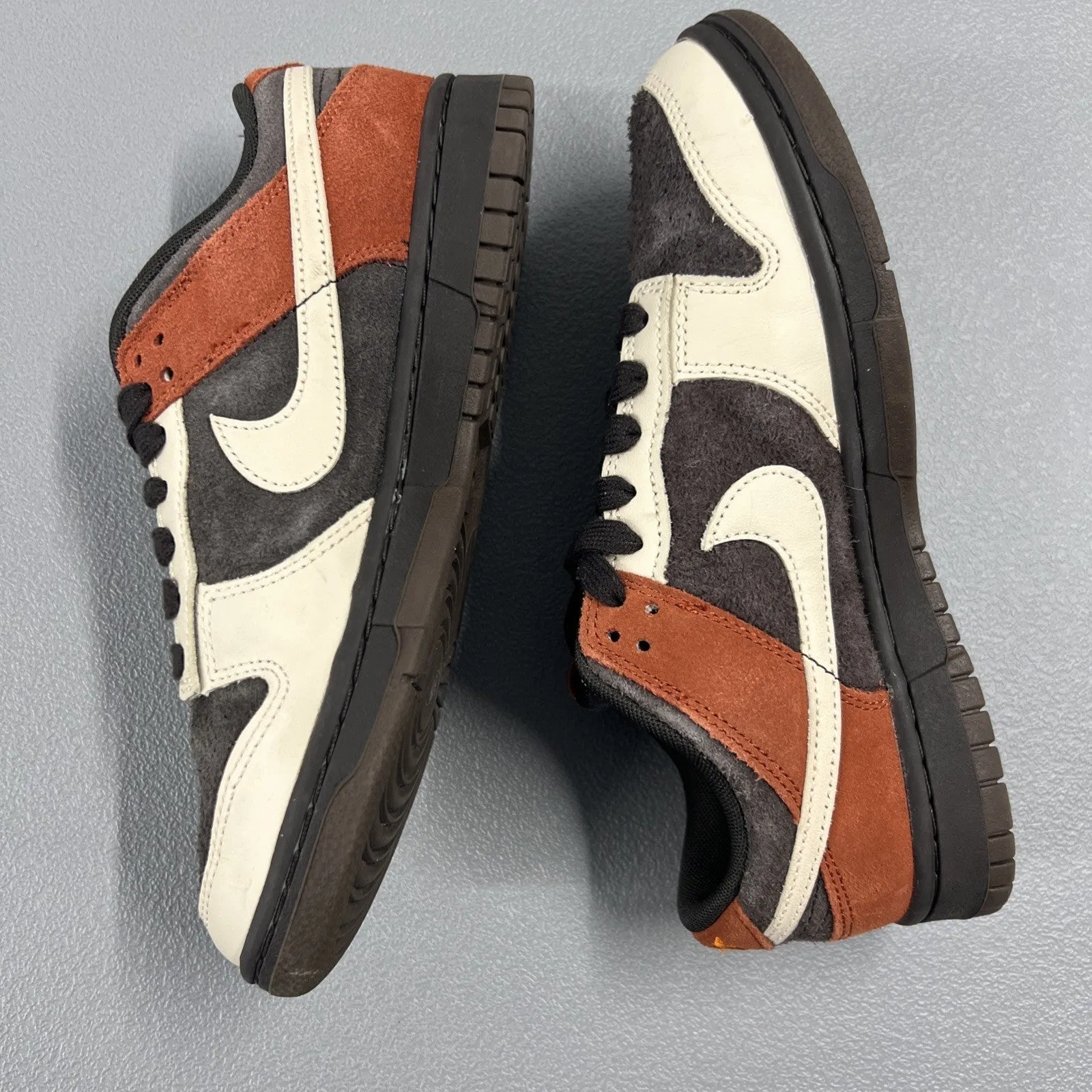 Size 6.5 - Nike Dunk Low Red Panda