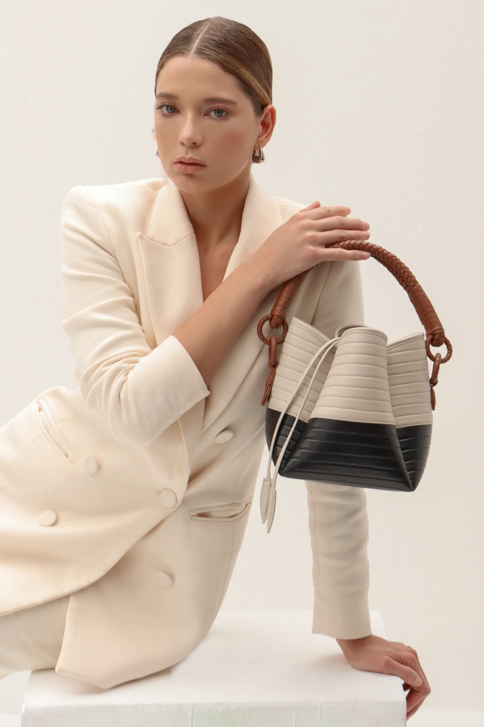 Tulip Oxford Bag, Tiramisu