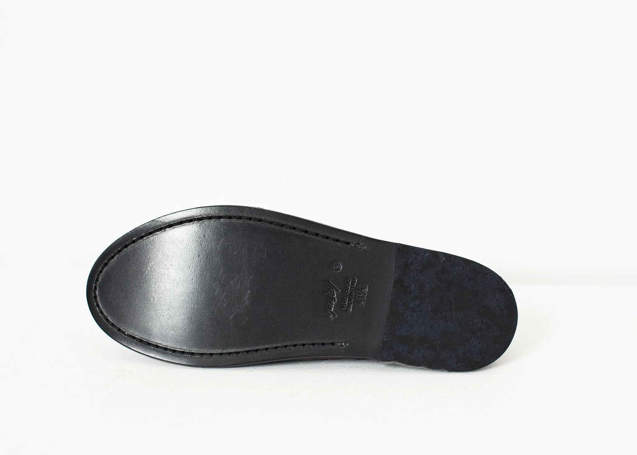 Value-packed Chelsea Black Easy returns Low in Boot