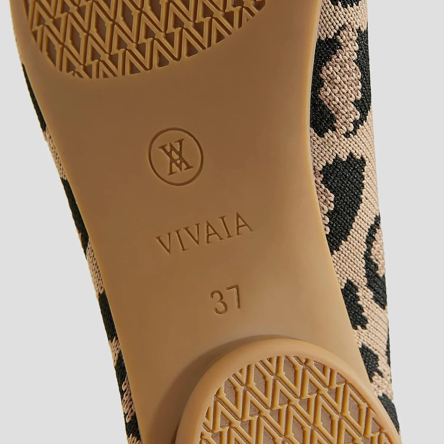 VIVAIA Almond-Toe Ballet Flats Women's Casual Flats Slip on Comfortable shoes cute flats for women(Tamia 2.0)