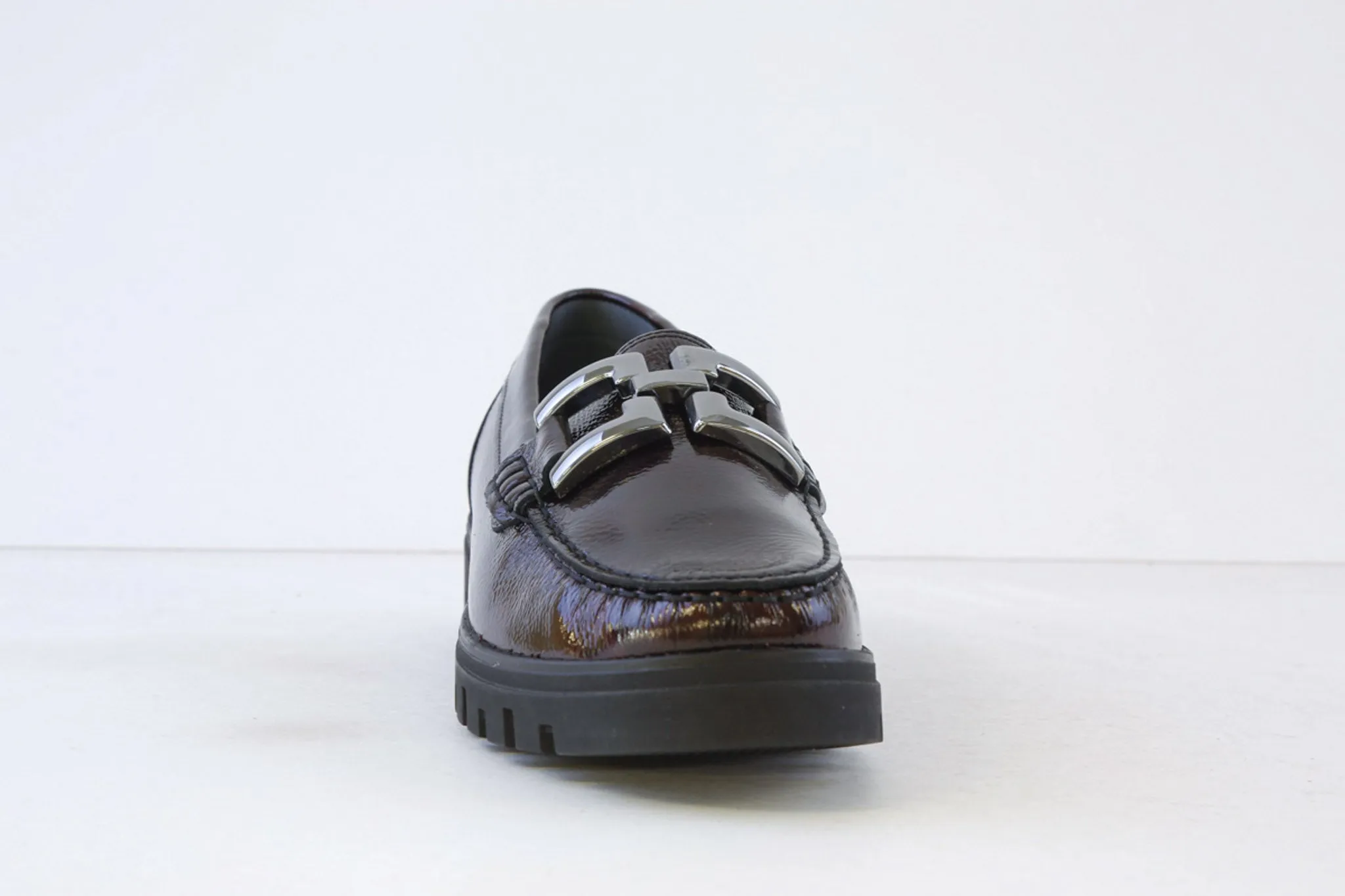 WALDLAUFER - 723508 143 H-SERENA -LOAFER WITH BUCKLE DETAIL- H FIT - WINE PATENT