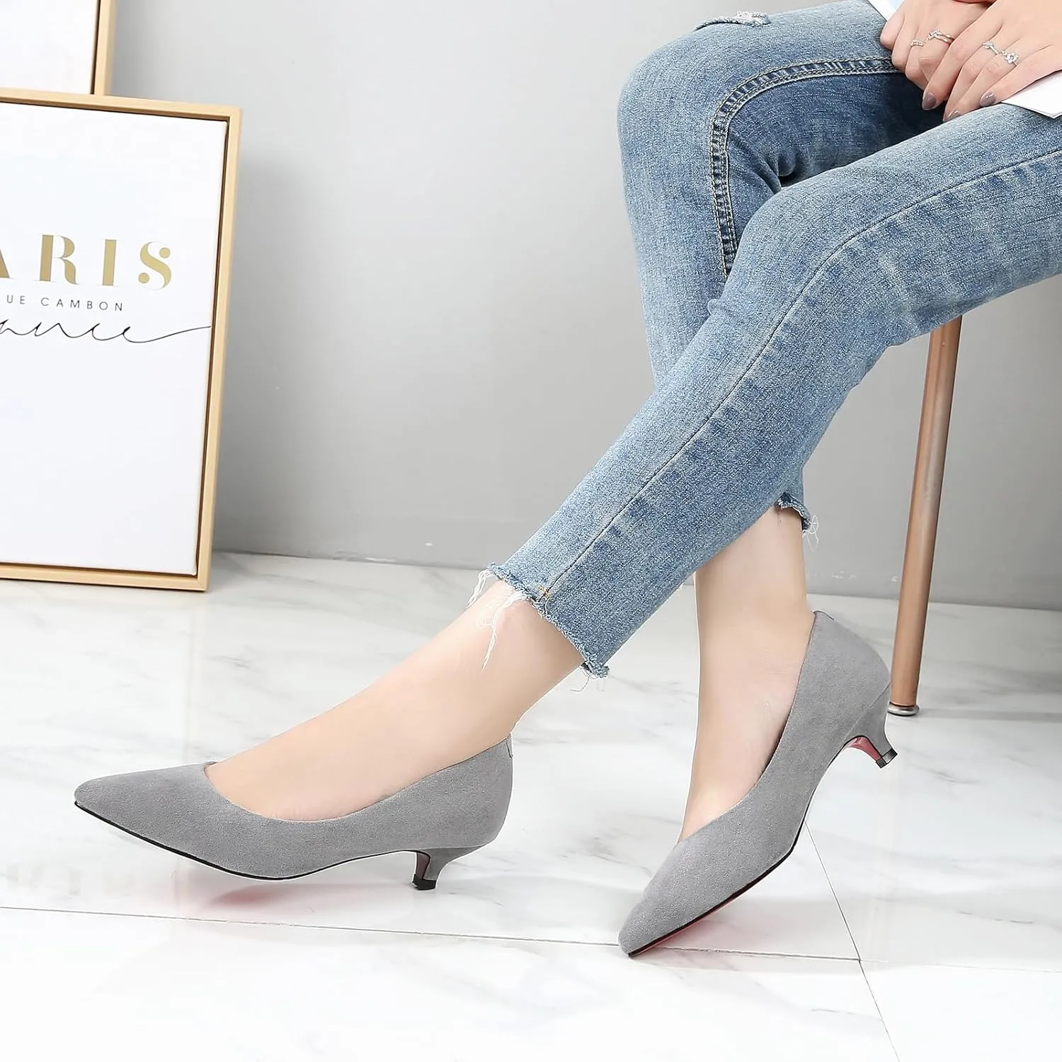 WUIWUIYU Womens Suede Pumps Shoes Low Heels Wedding Dressy Sexy Kitten Heels Closed Pointed Toe Party Shoe