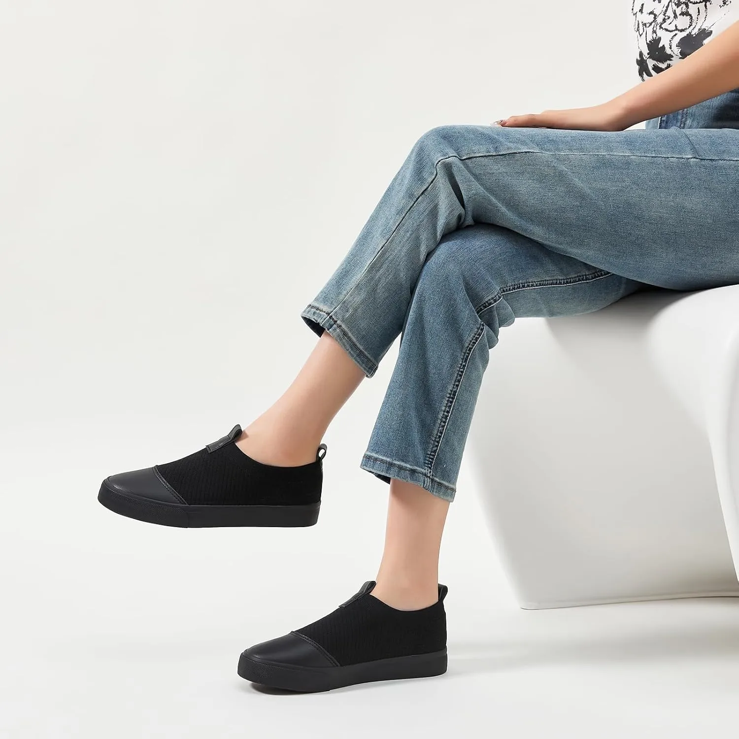 XRH Women's White Slip On Sneakers,Non Slip Women Fashion Work Shoes,Low top Casual Shoes